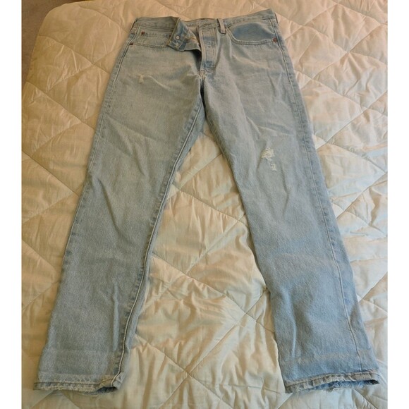 Levi's Denim - Levi's 501 Women's Jeans  30x30 - Light Wash Blue Denim Distressed Straight